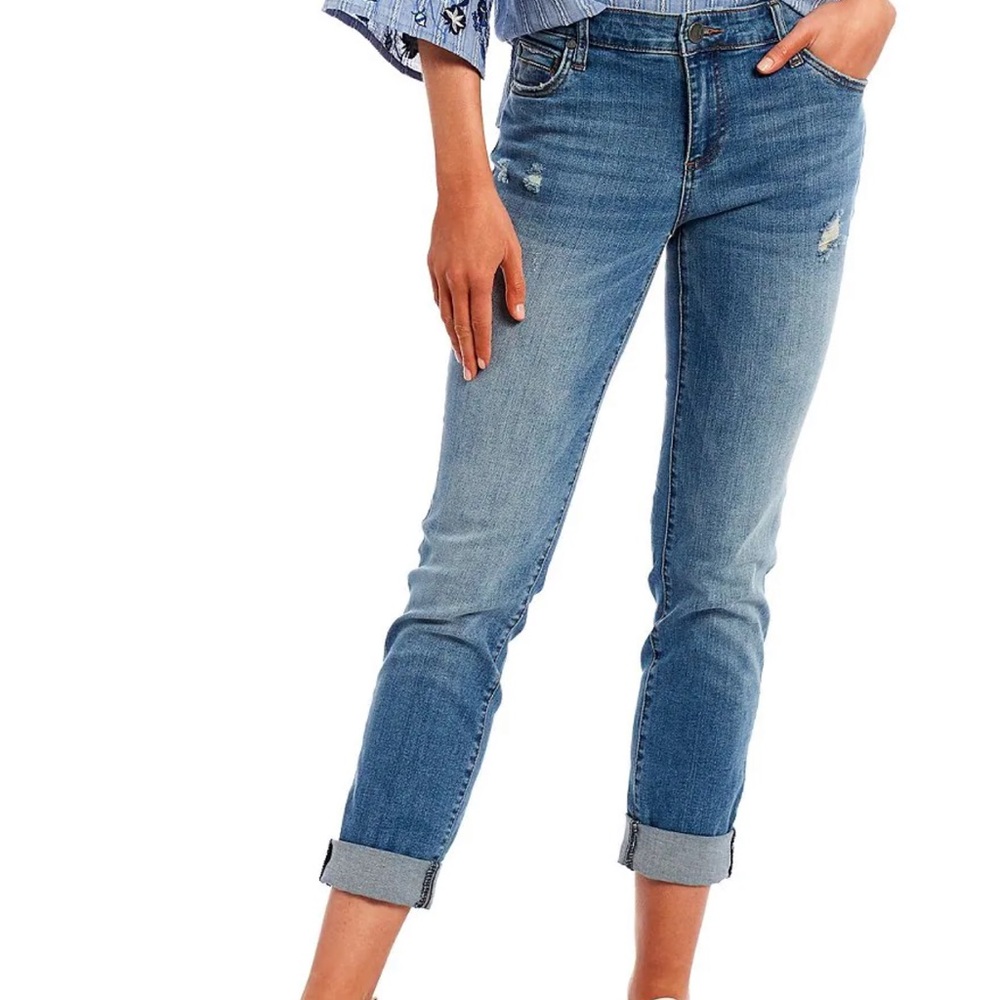 Treasure & Bond Lightly Distressed Boyfriend Fit Blue Jeans
